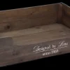 Designed by Lotte Houten mand hond 100 x 70 x 25 cm