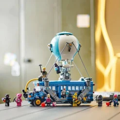 Euro Shop LEGO Fortnite 77073 Battle Bus