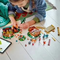 Lego Friends 42624 Avonturenkamp knusse boshutten