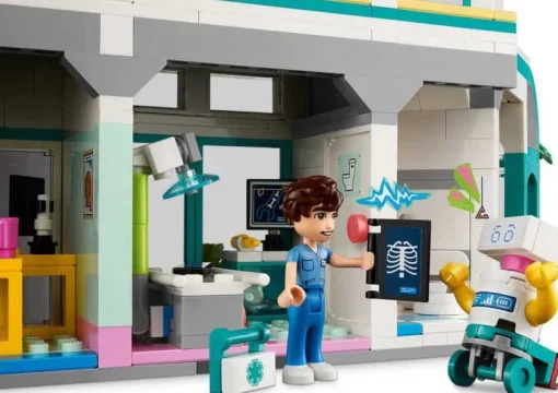 Lego Friends 42621 Heartlake City ziekenhuis