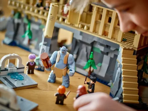 Lego Harry Potter 76435 Kasteel Zweinstein: de Grote Zaal