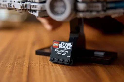 Lego Star Wars 75375 Millennium Falcon