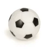Beeztees Voetbal zwart / wit klein vinyl